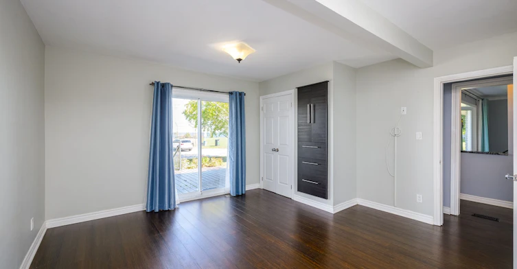 Upper-71 Lakeside Drive, Grimsby, ON, L3M 2L4 - 16