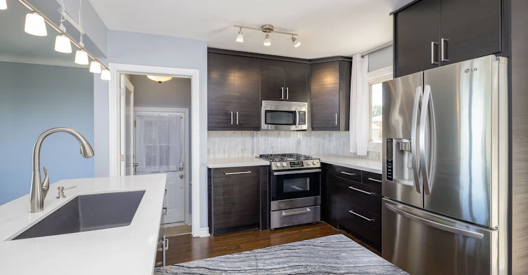 Upper-71 Lakeside Drive, Grimsby, ON, L3M 2L4 - 12
