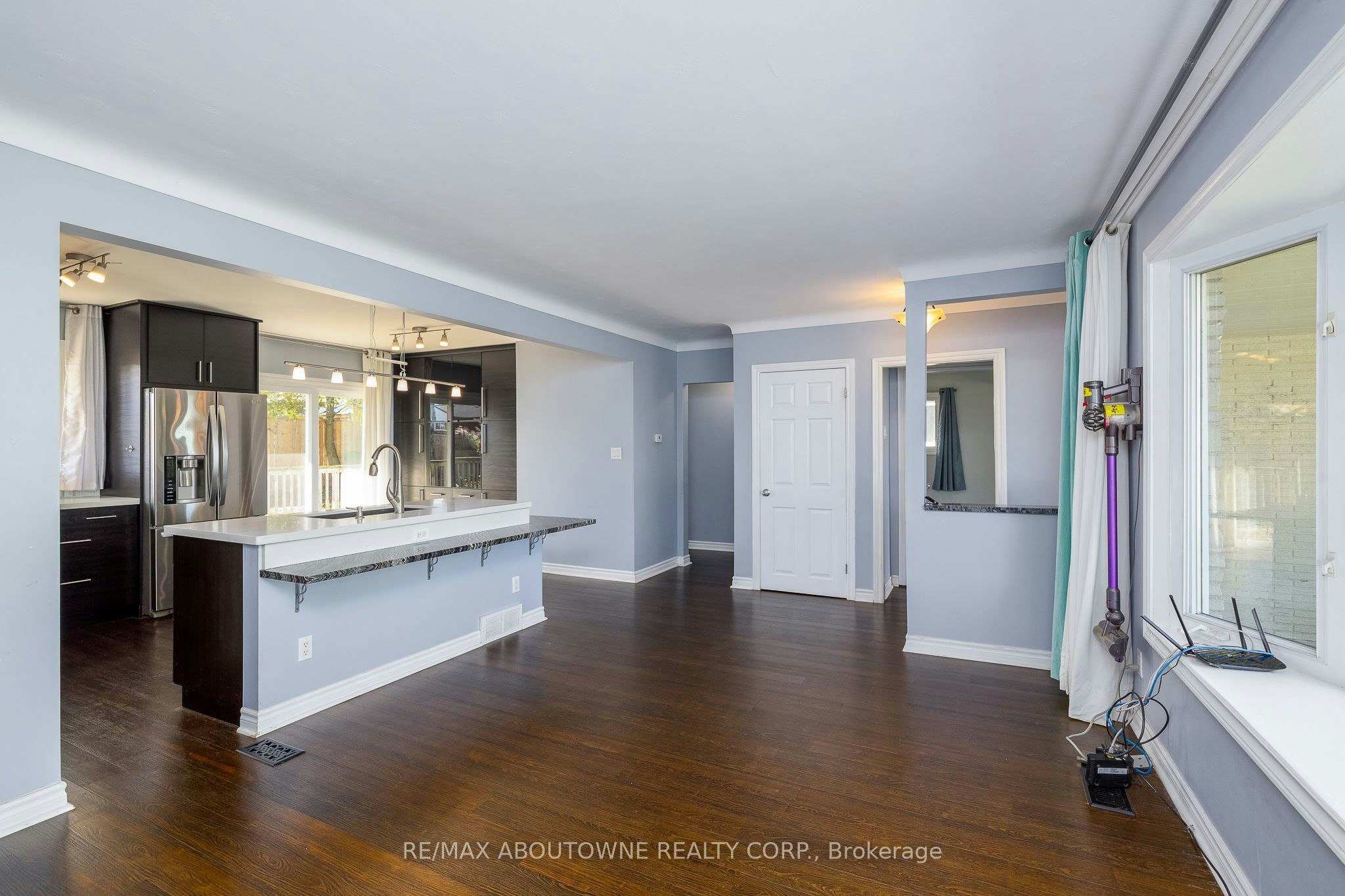Upper-71 Lakeside Drive, Grimsby, ON, L3M 2L4 - 10