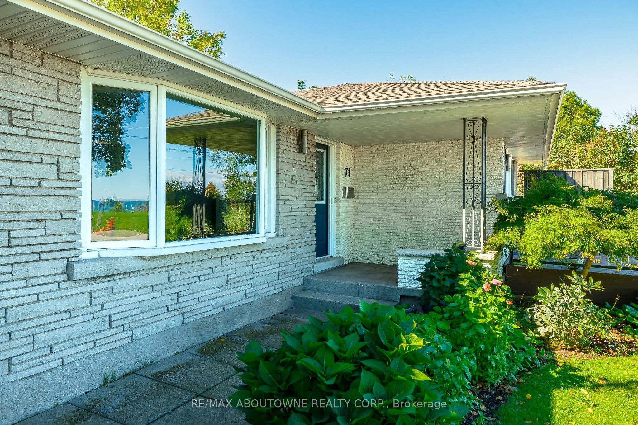 Upper-71 Lakeside Drive, Grimsby, ON, L3M 2L4 - 6