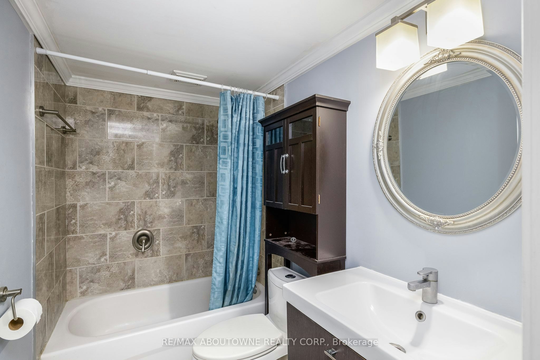 Lower-71 Lakeside Drive, Grimsby, ON, L3M 2L4 - 10