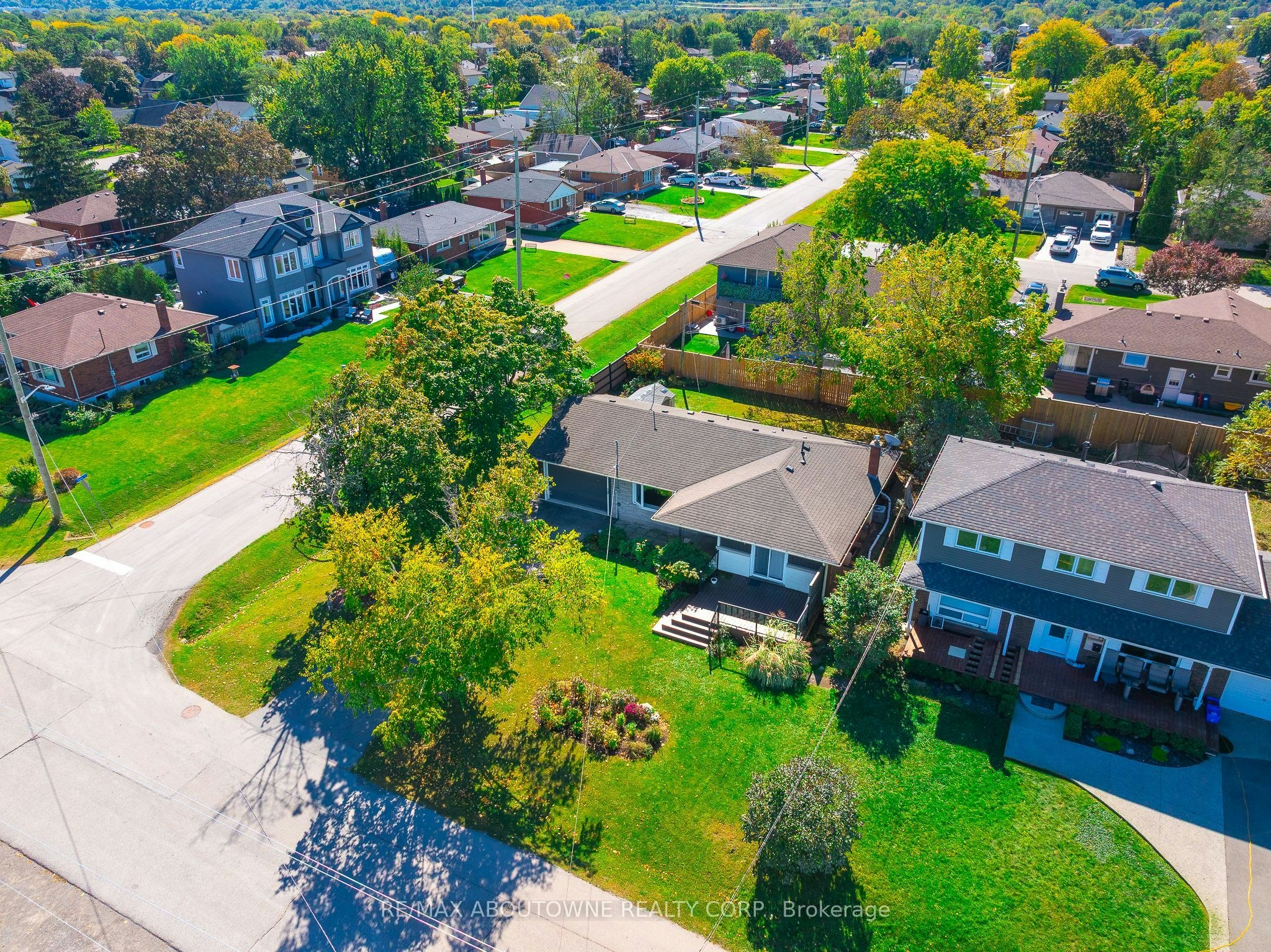Lower-71 Lakeside Drive, Grimsby, ON, L3M 2L4 - 20