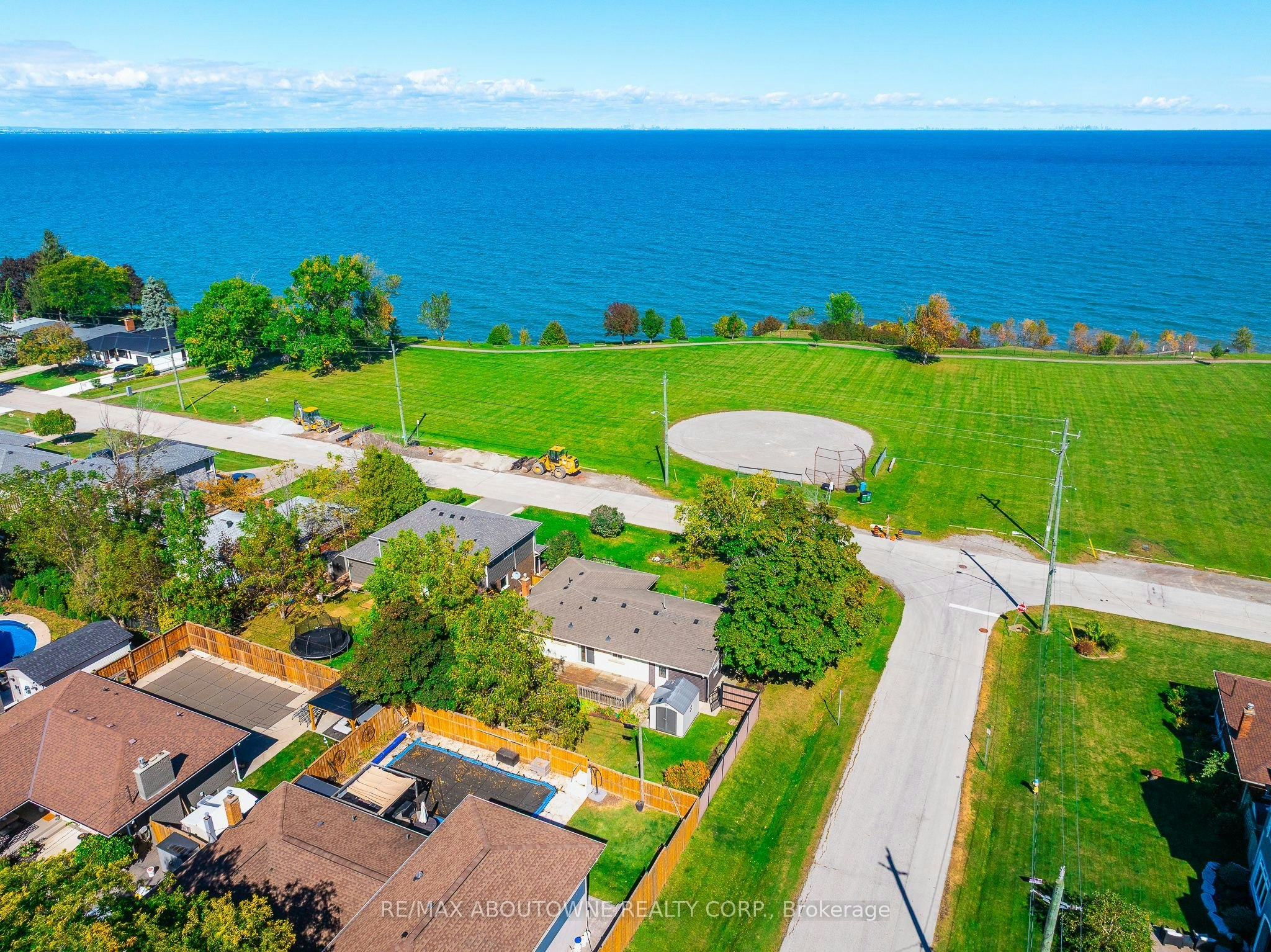 Lower-71 Lakeside Drive, Grimsby, ON, L3M 2L4 - 24