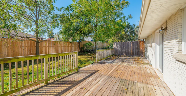 Lower-71 Lakeside Drive, Grimsby, ON, L3M 2L4 - 15