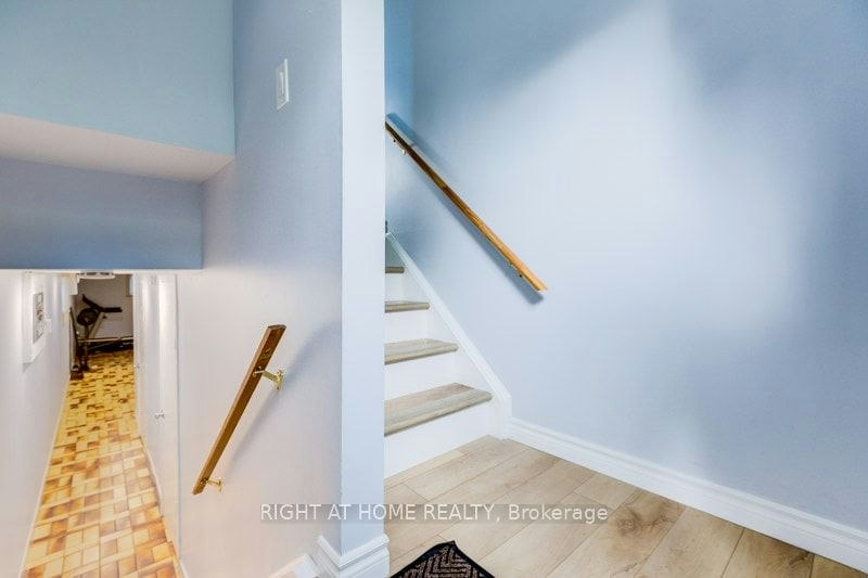 15 Tuna Court, Hamilton, ON, L8W 1S1 - 10