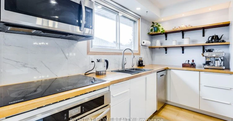 15 Tuna Court, Hamilton, ON, L8W 1S1 - 8