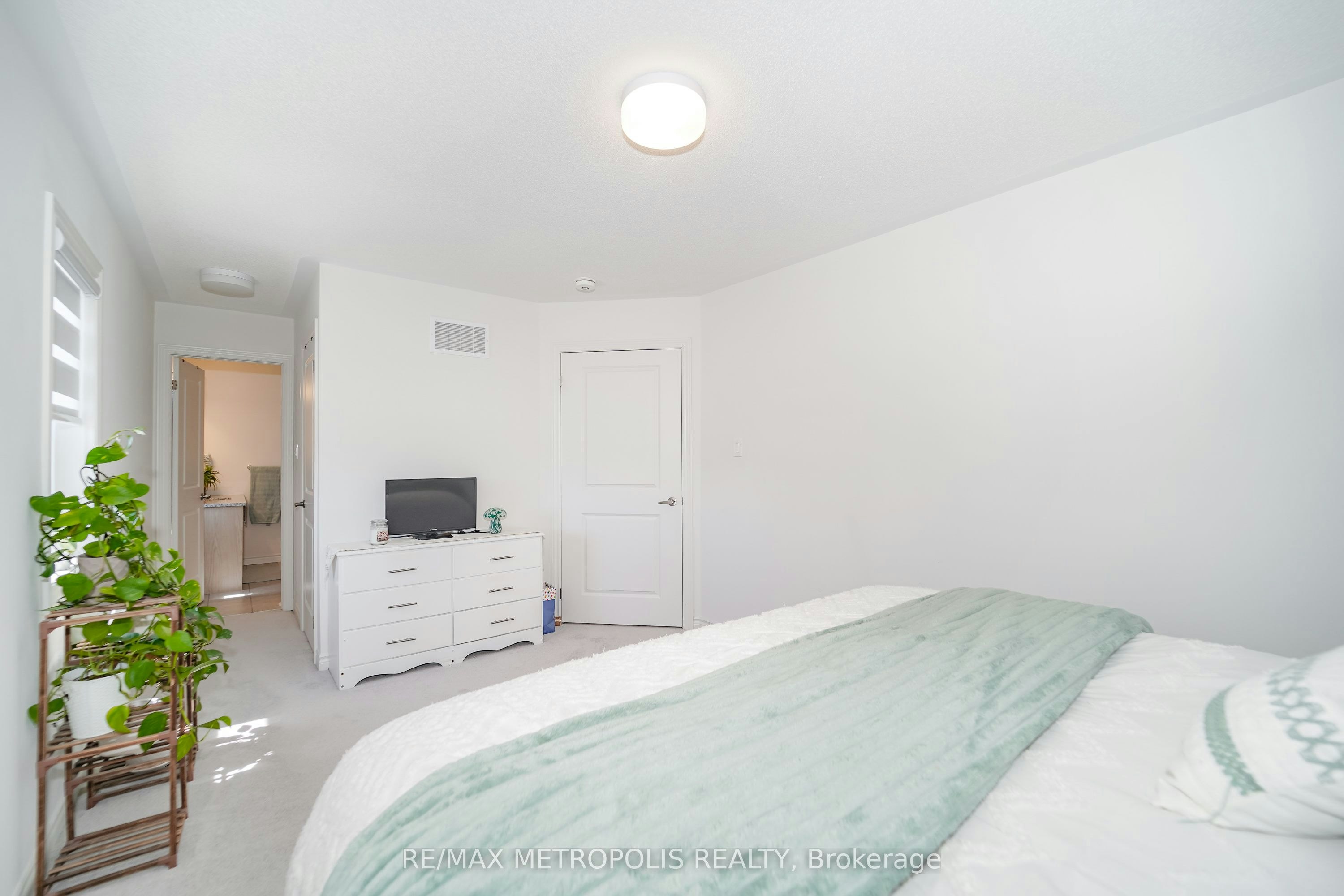 421 Trevor Street, Cobourg, ON, K9A 4J6 - 40
