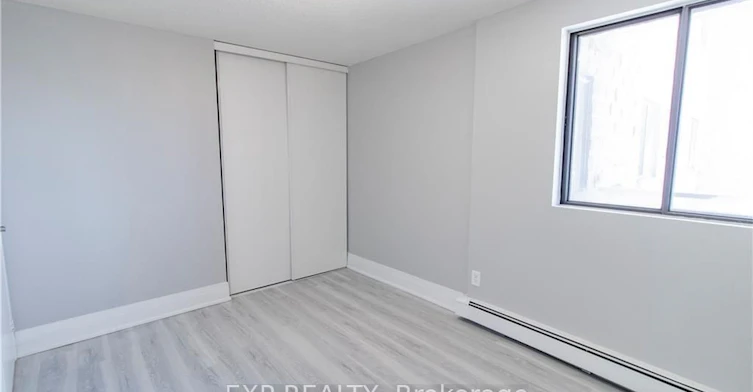 609-4422 Huron Street, Niagara Falls, ON, L2E 7C8 - 5