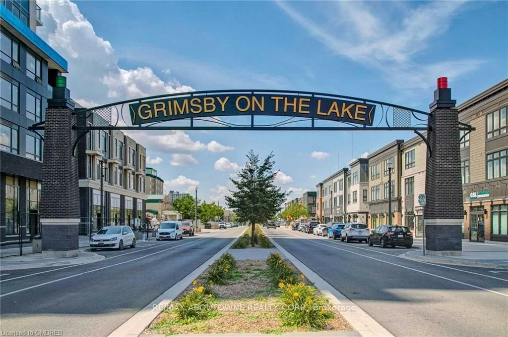 101-10 Concord Place, Grimsby, ON, L3M 0G6