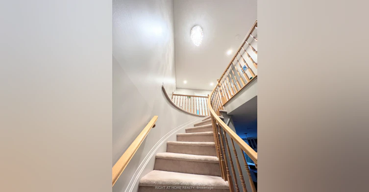 31 Forillon Crescent, Ottawa, ON, K2M 2W7 - 24