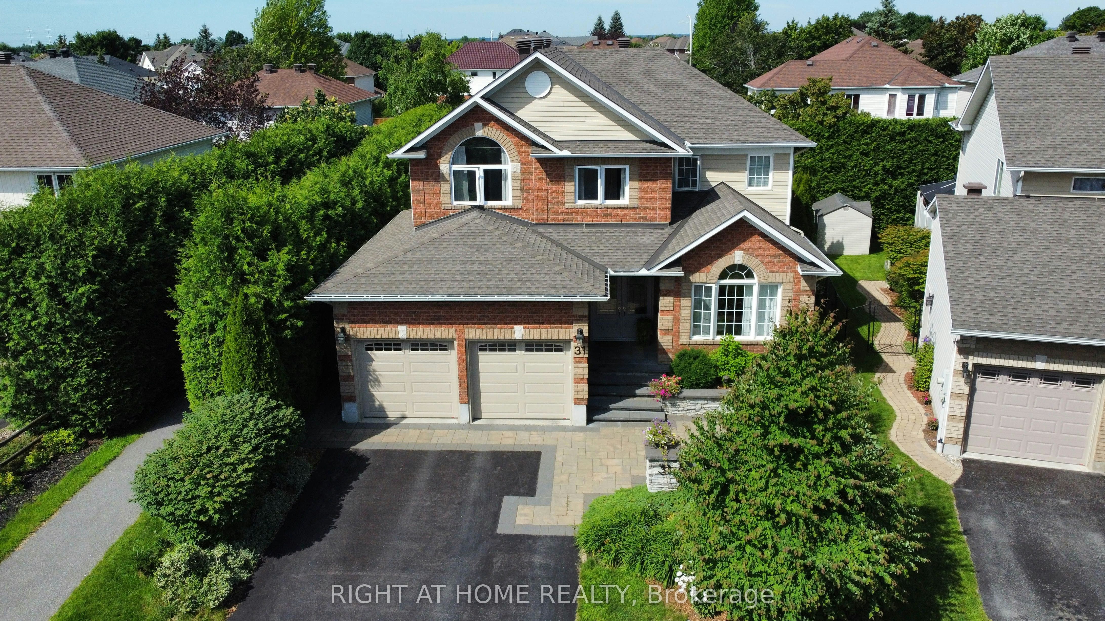 31 Forillon Crescent, Ottawa, ON, K2M 2W7