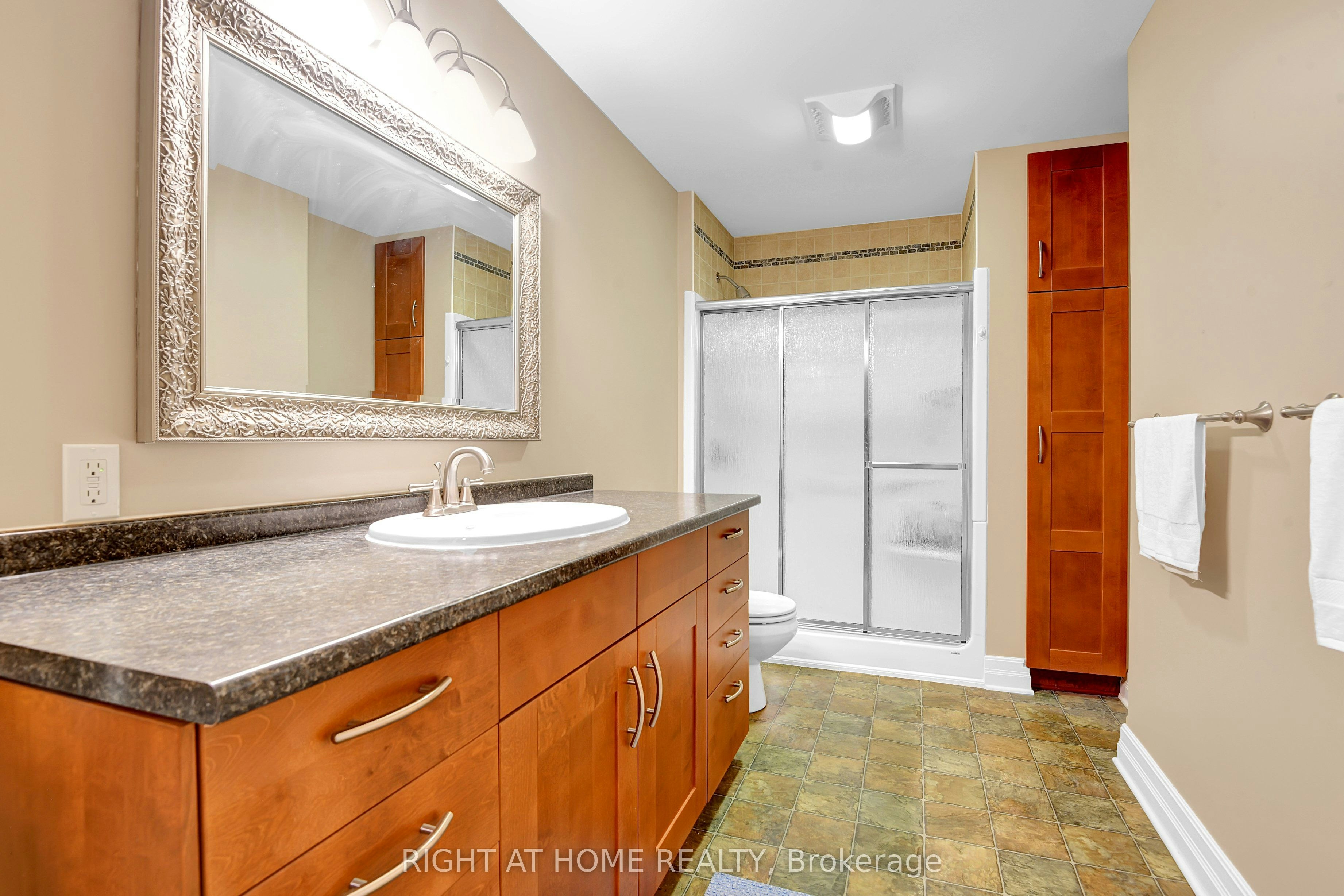 31 Forillon Crescent, Ottawa, ON, K2M 2W7 - 36