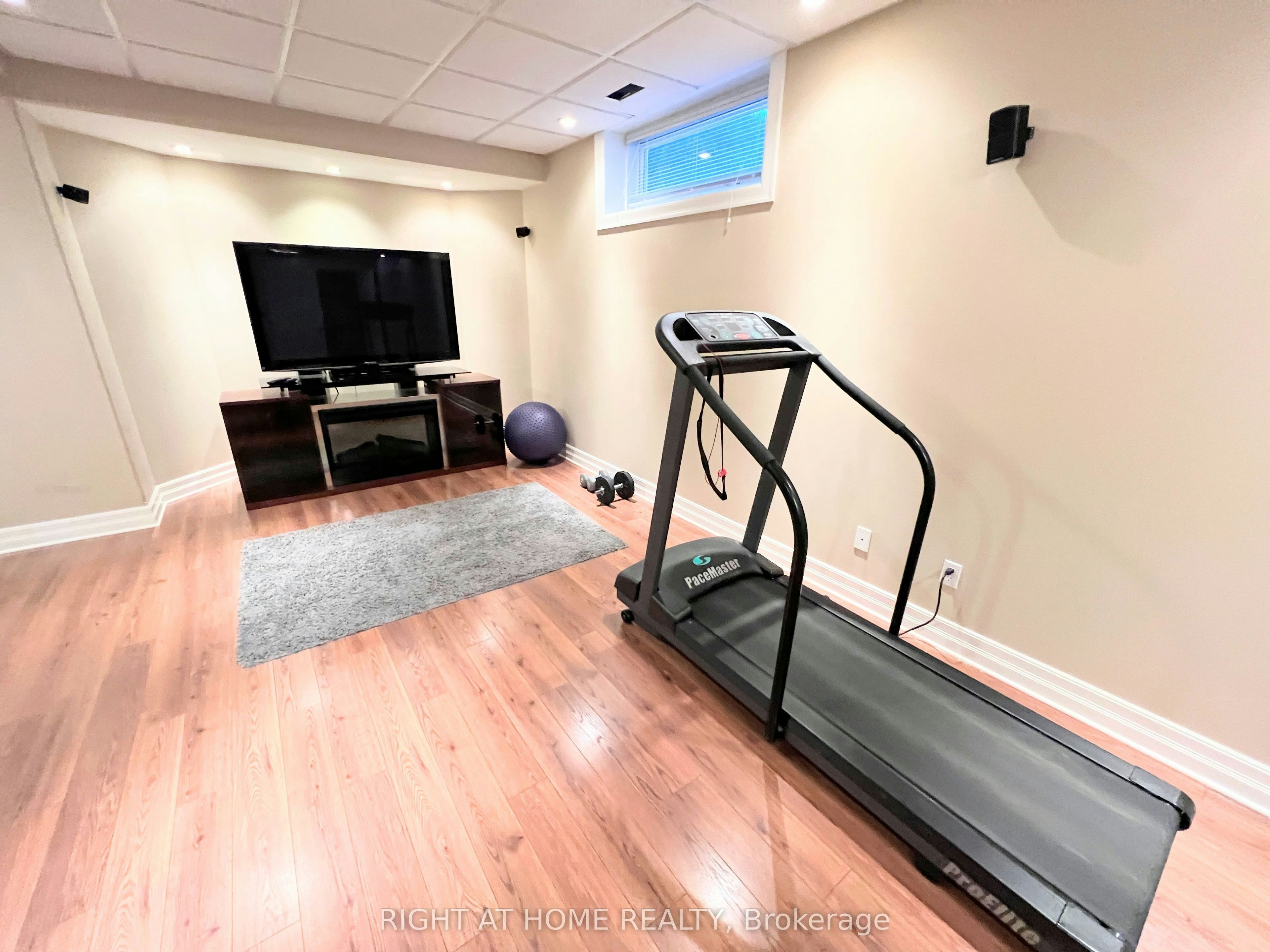31 Forillon Crescent, Ottawa, ON, K2M 2W7 - 40