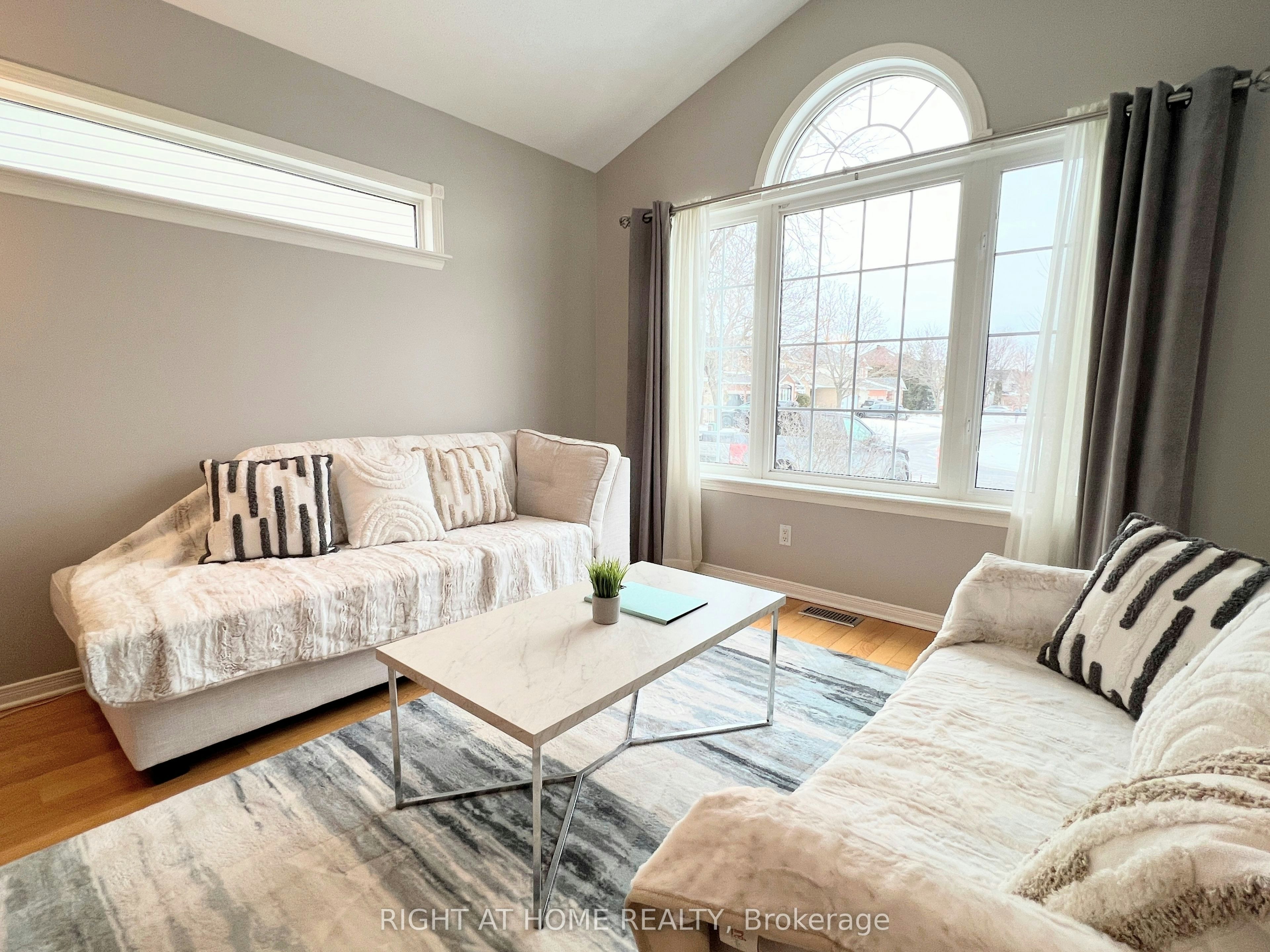 31 Forillon Crescent, Ottawa, ON, K2M 2W7 - 7