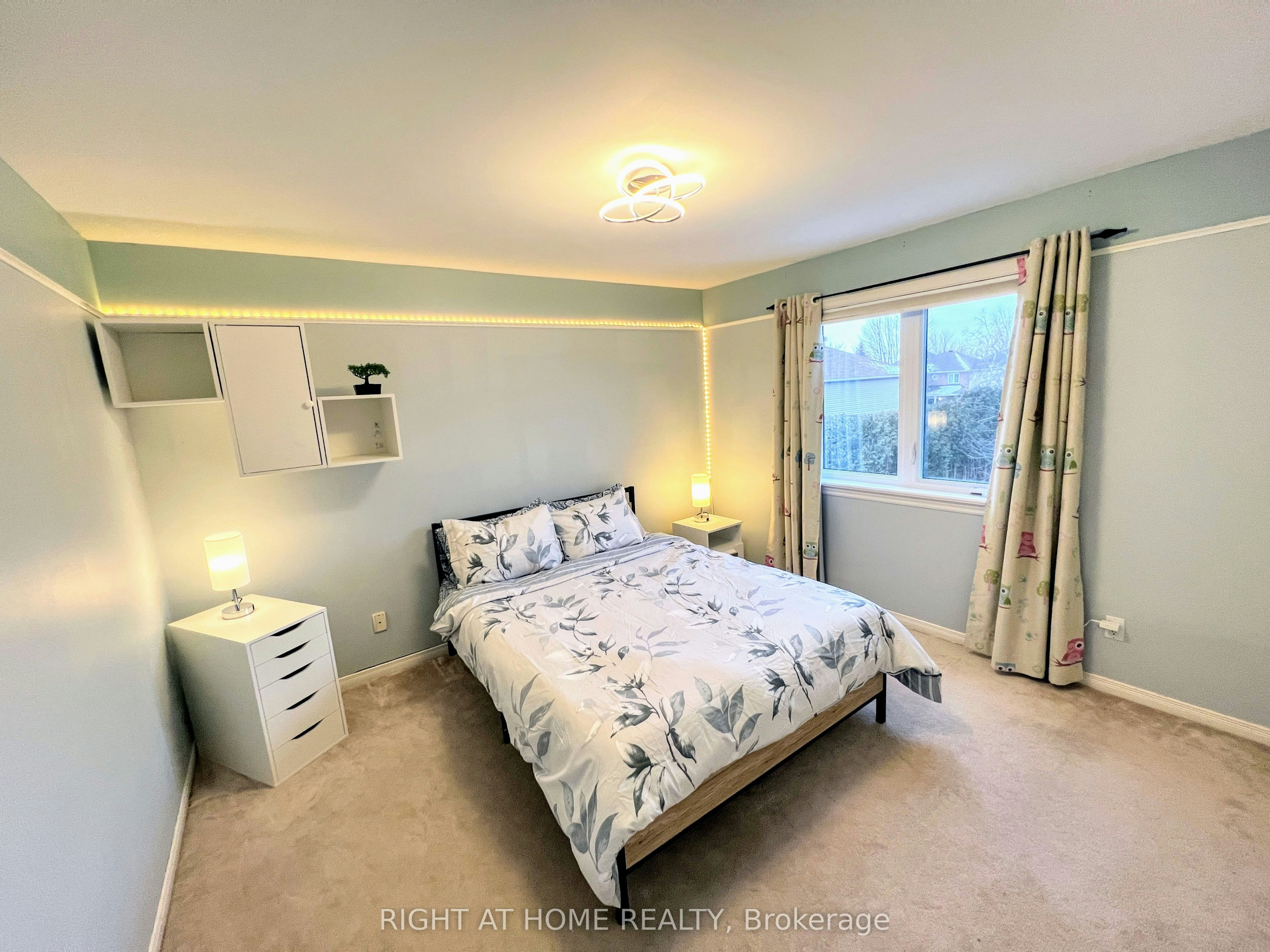31 Forillon Crescent, Ottawa, ON, K2M 2W7 - 29