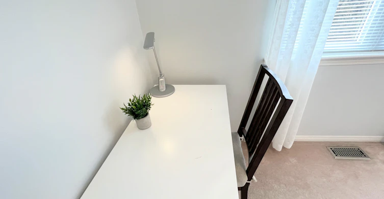31 Forillon Crescent, Ottawa, ON, K2M 2W7 - 32