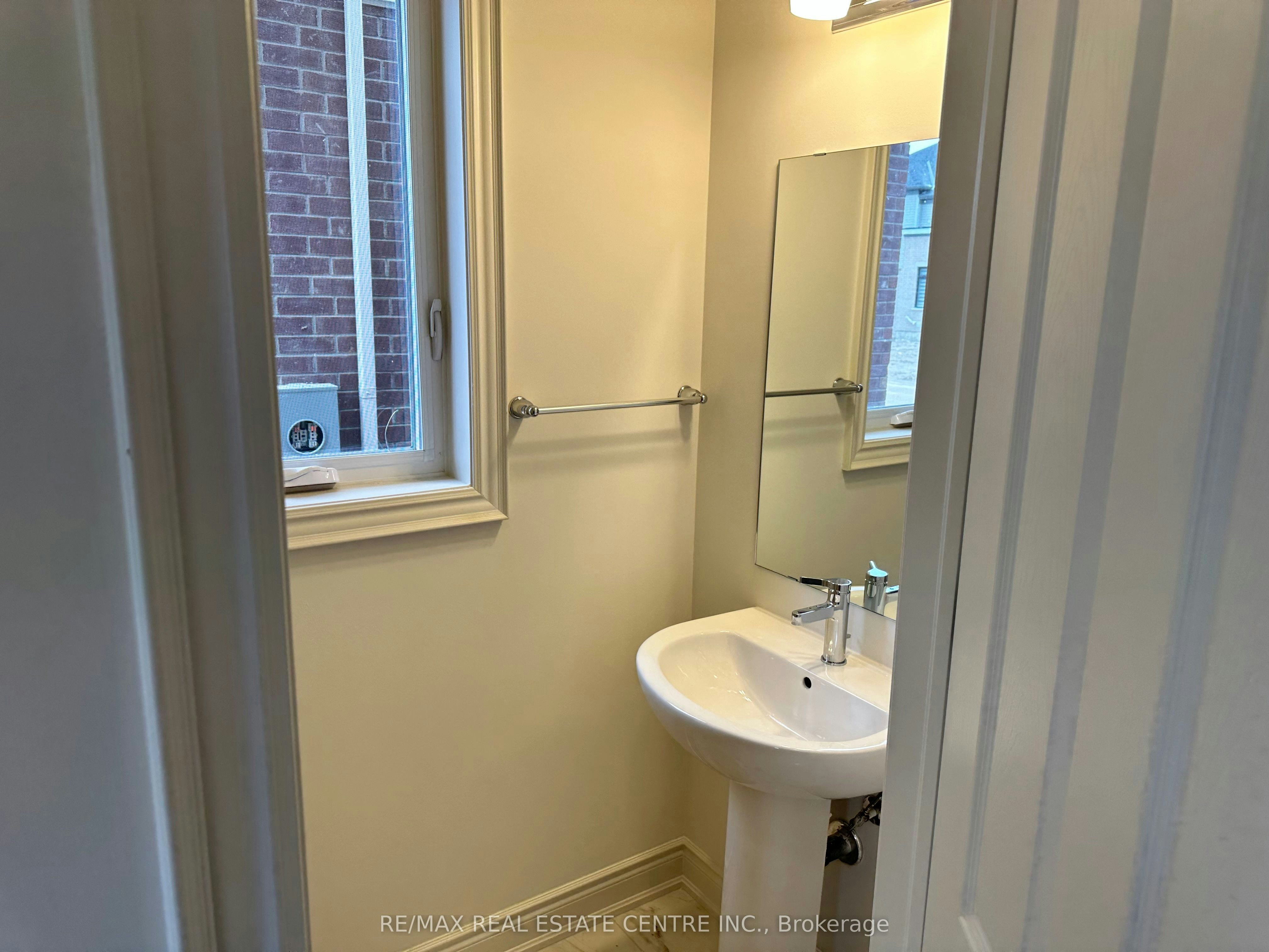 214 Elliot Avenue W, Centre Wellington, ON, N1M 2W3 - 3