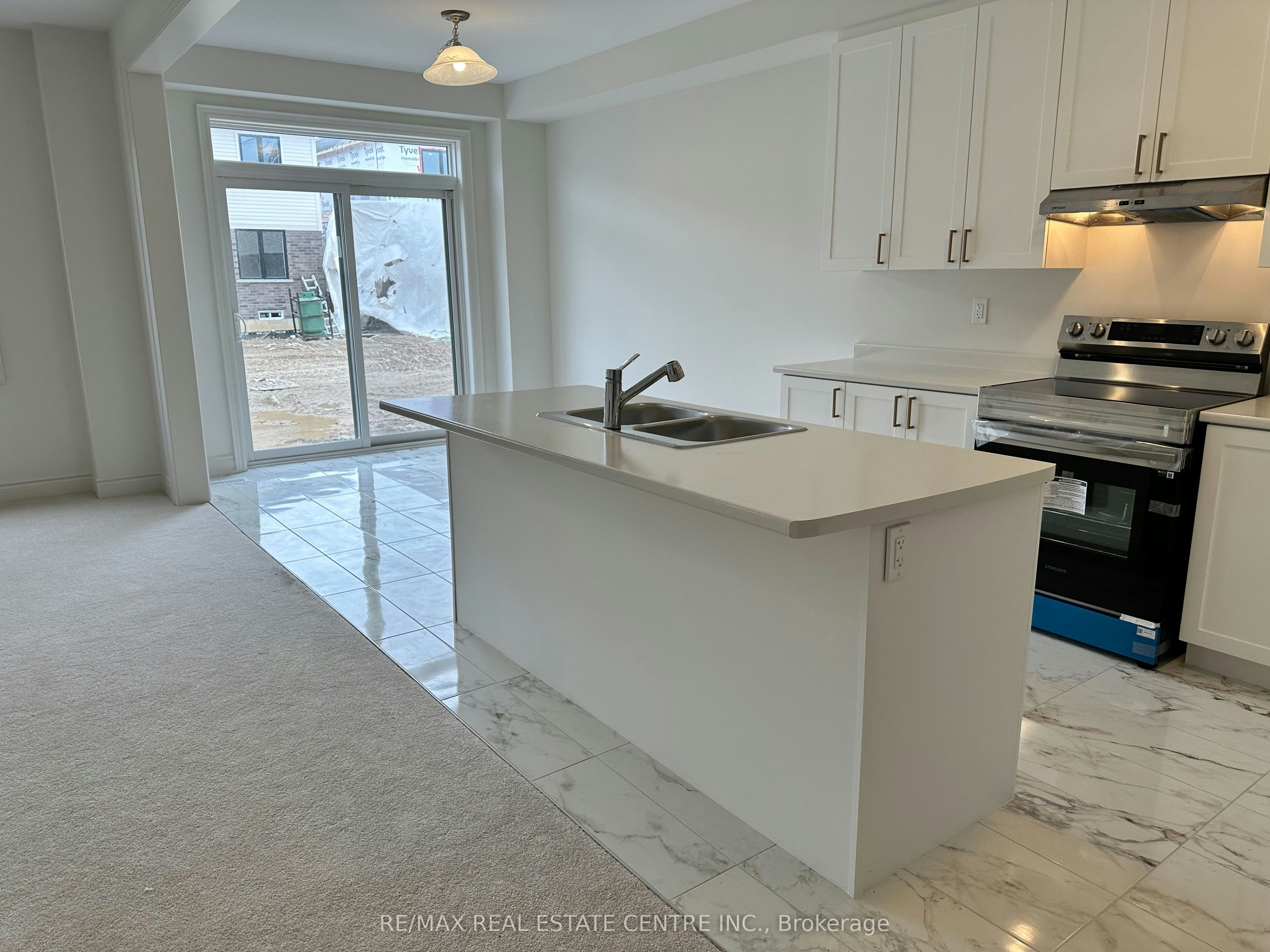 214 Elliot Avenue W, Centre Wellington, ON, N1M 2W3 - 7
