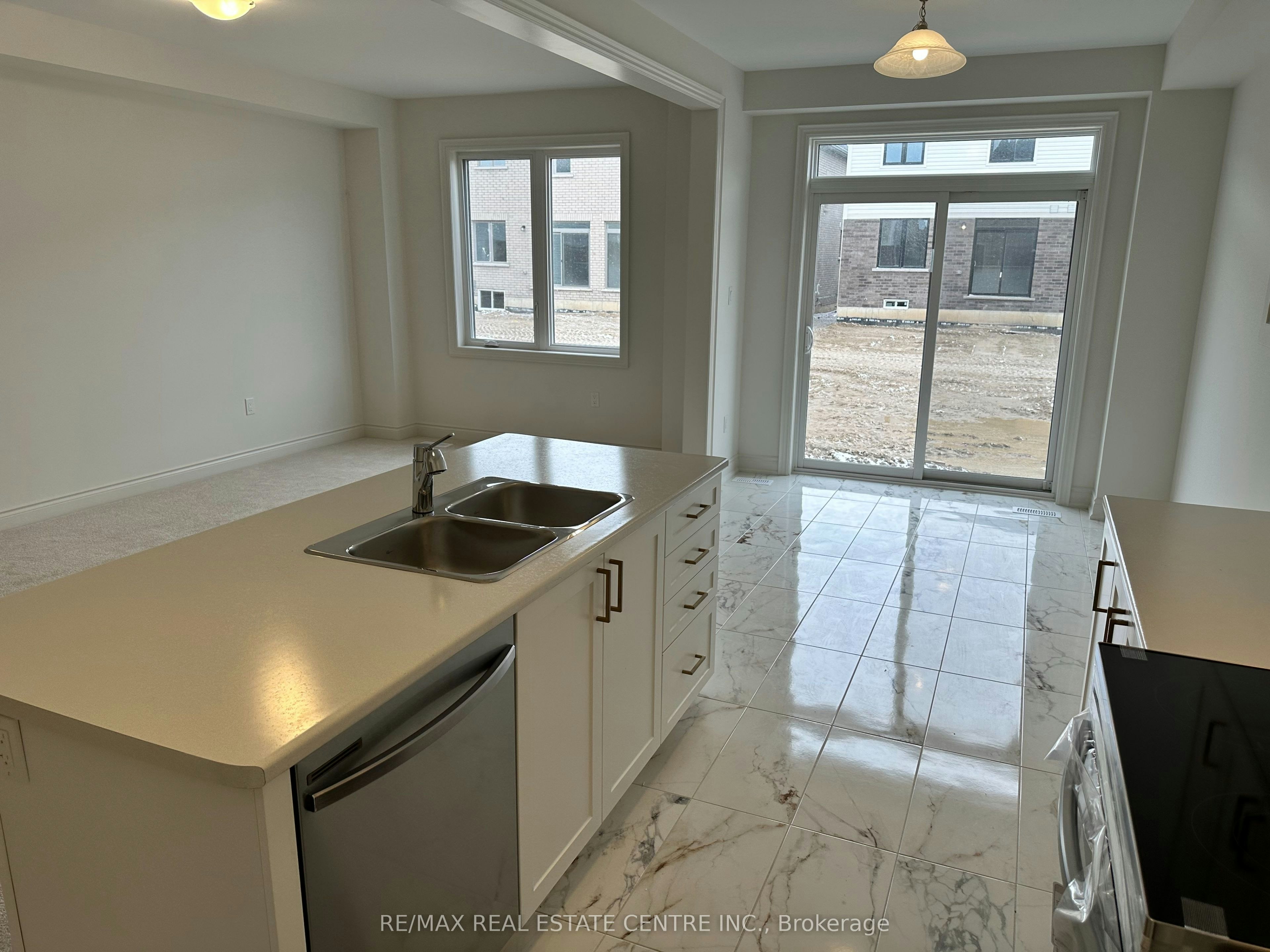 214 Elliot Avenue W, Centre Wellington, ON, N1M 2W3 - 5