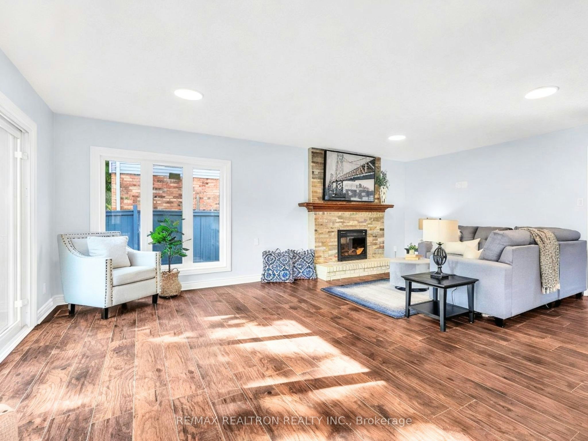 1 Caithness Court, London, ON, N5X 3S2 - 5