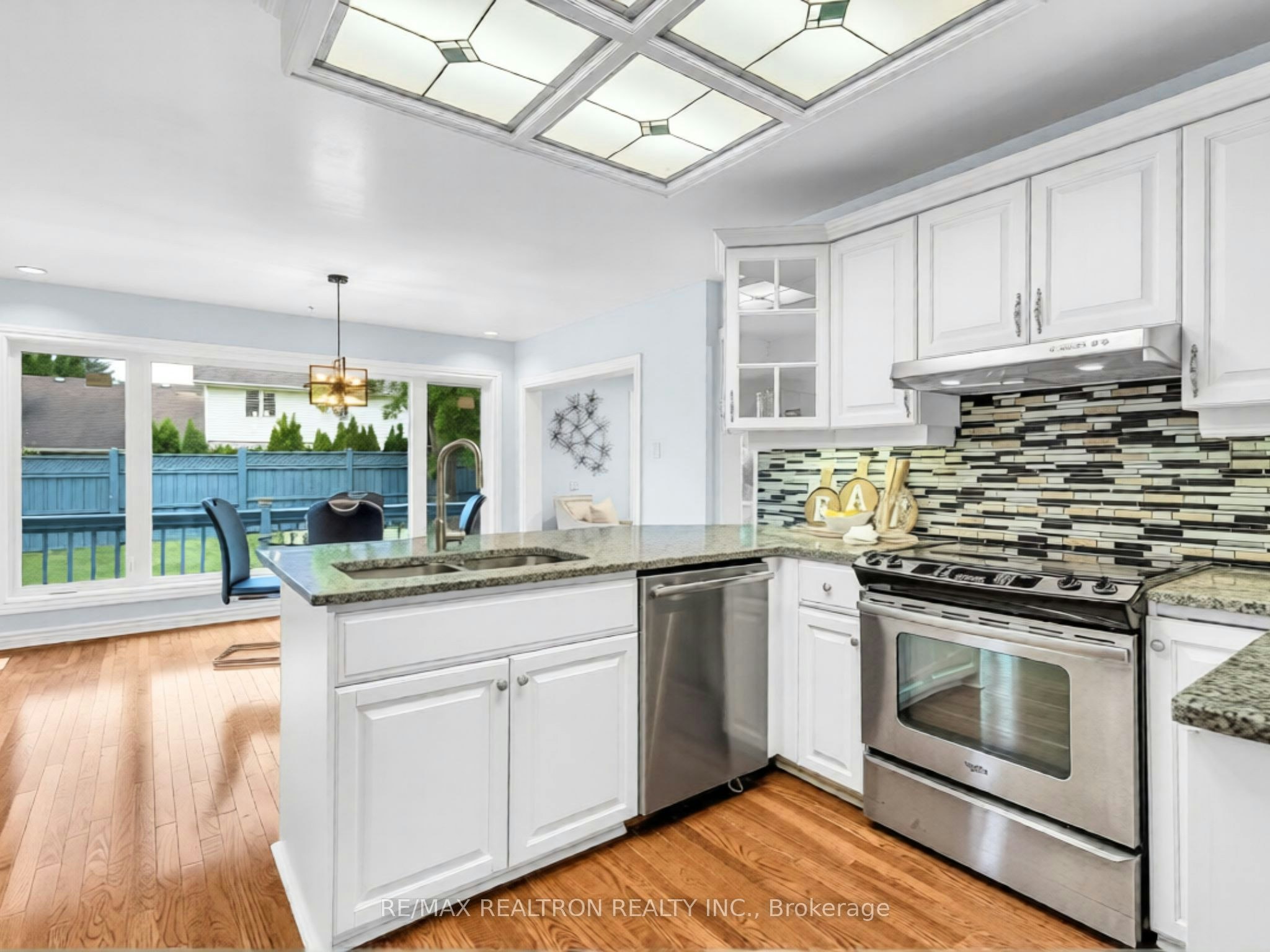1 Caithness Court, London, ON, N5X 3S2 - 7