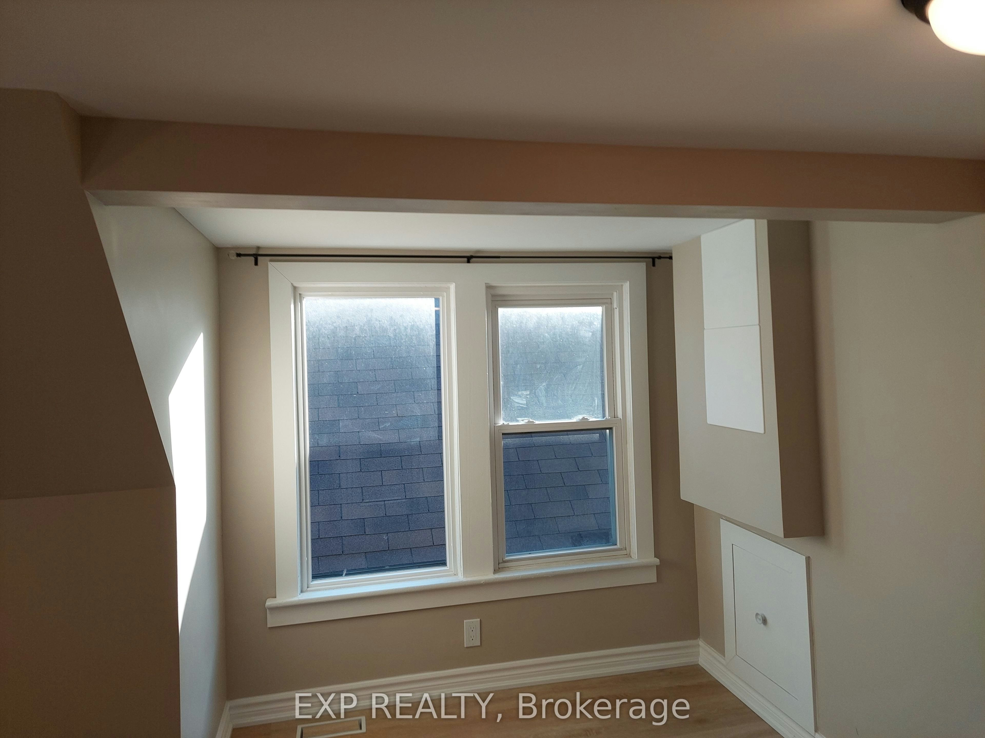 LOFT-148 Gibson Avenue, Hamilton, ON, L8L 6J8 3