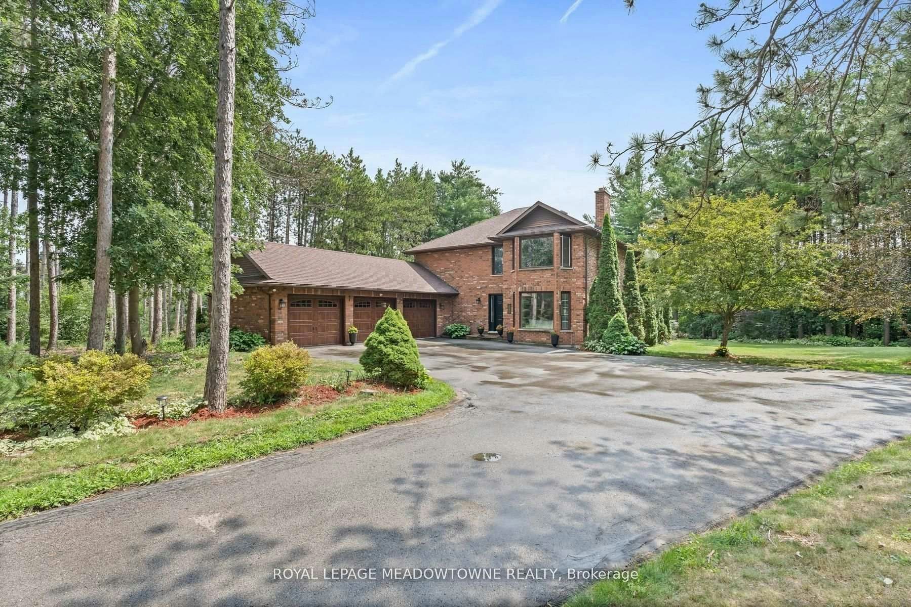 4 Pine Ridge Road, Erin, ON, N0B 1T0