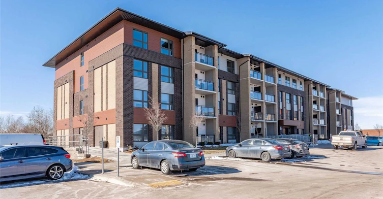 301-25 Kay Crescent, Guelph, ON, N1L 1H1 - 2