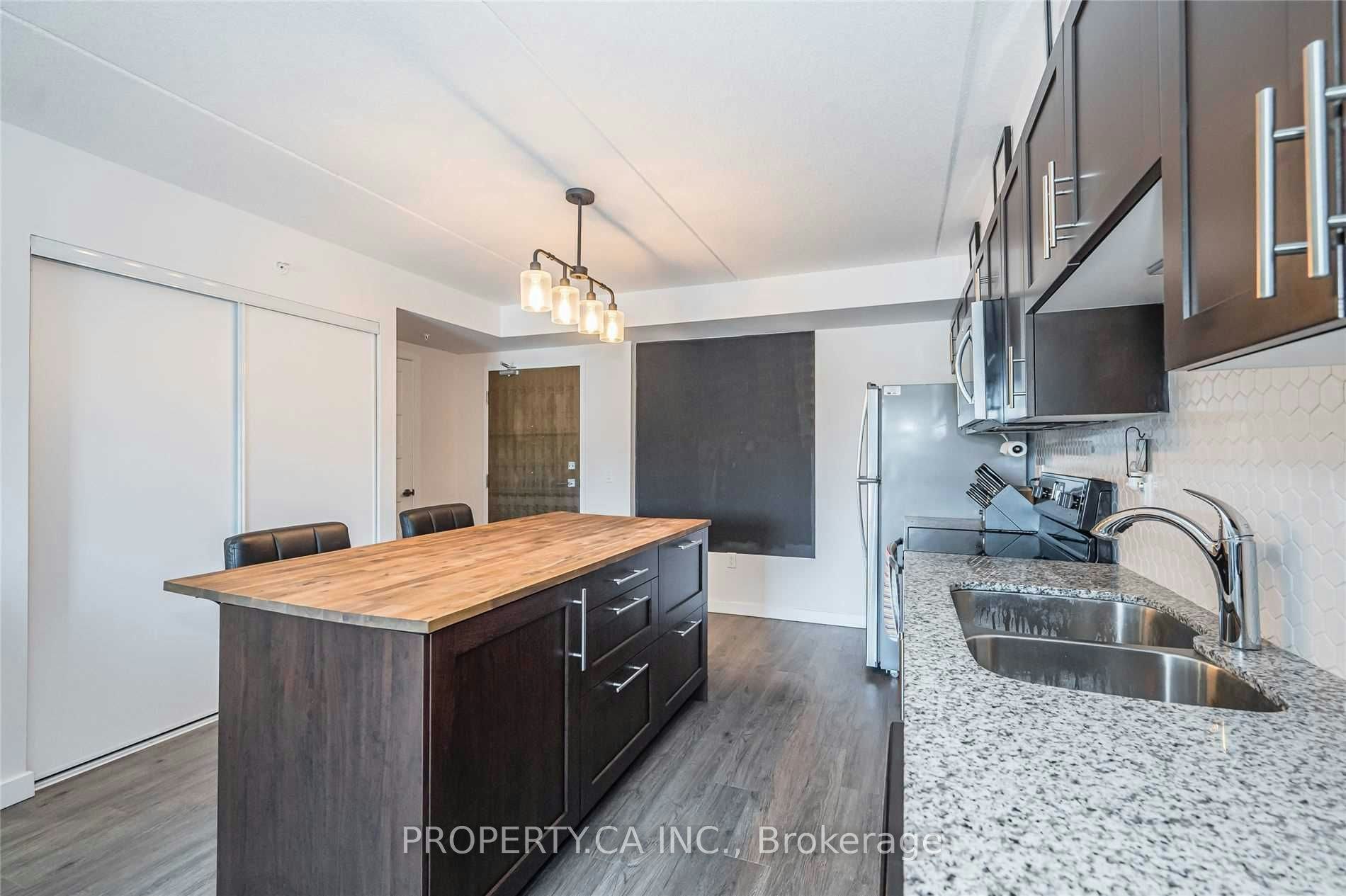 301-25 Kay Crescent, Guelph, ON, N1L 1H1 - 11