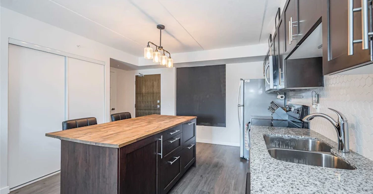 301-25 Kay Crescent, Guelph, ON, N1L 1H1 - 11