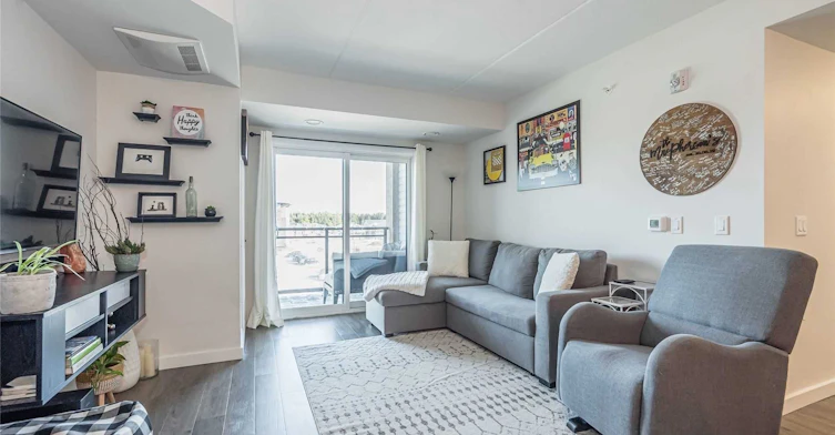 301-25 Kay Crescent, Guelph, ON, N1L 1H1 - 15