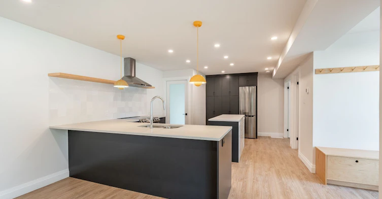 Main-57 Mcelroy Road, Hamilton, ON, L9A 1Y5 - 3