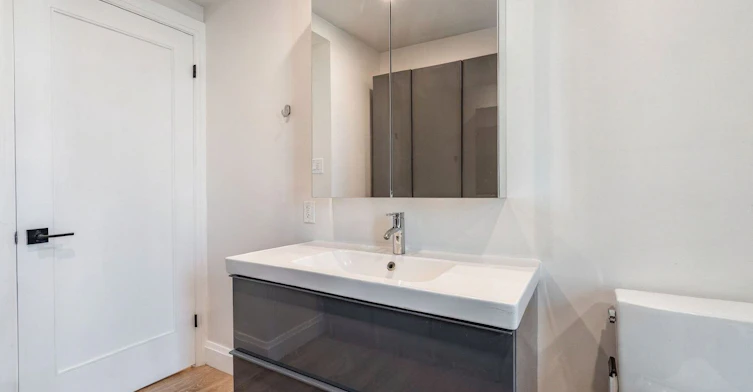 Main-57 Mcelroy Road, Hamilton, ON, L9A 1Y5 - 7