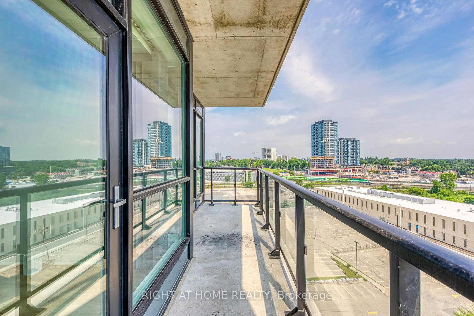 1102-100 Garment Street, Kitchener, ON, N2G 0E2 - 15