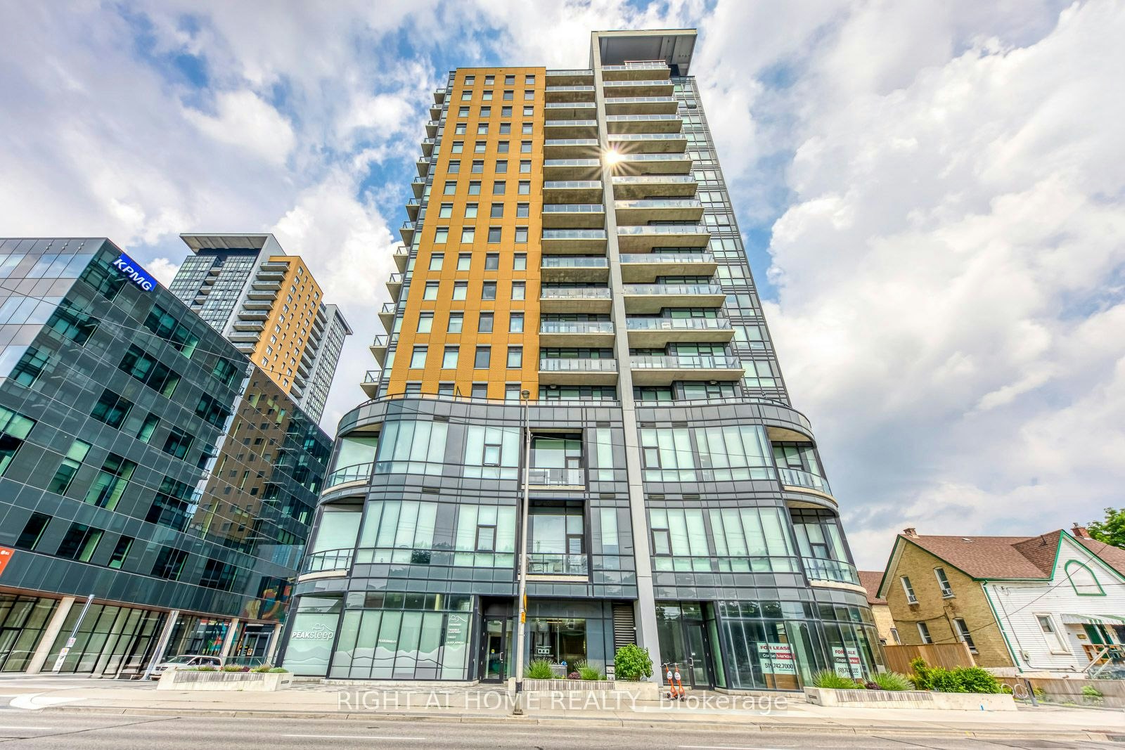 1102-100 Garment Street, Kitchener, ON, N2G 0E2