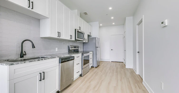 1102-100 Garment Street, Kitchener, ON, N2G 0E2 - 11