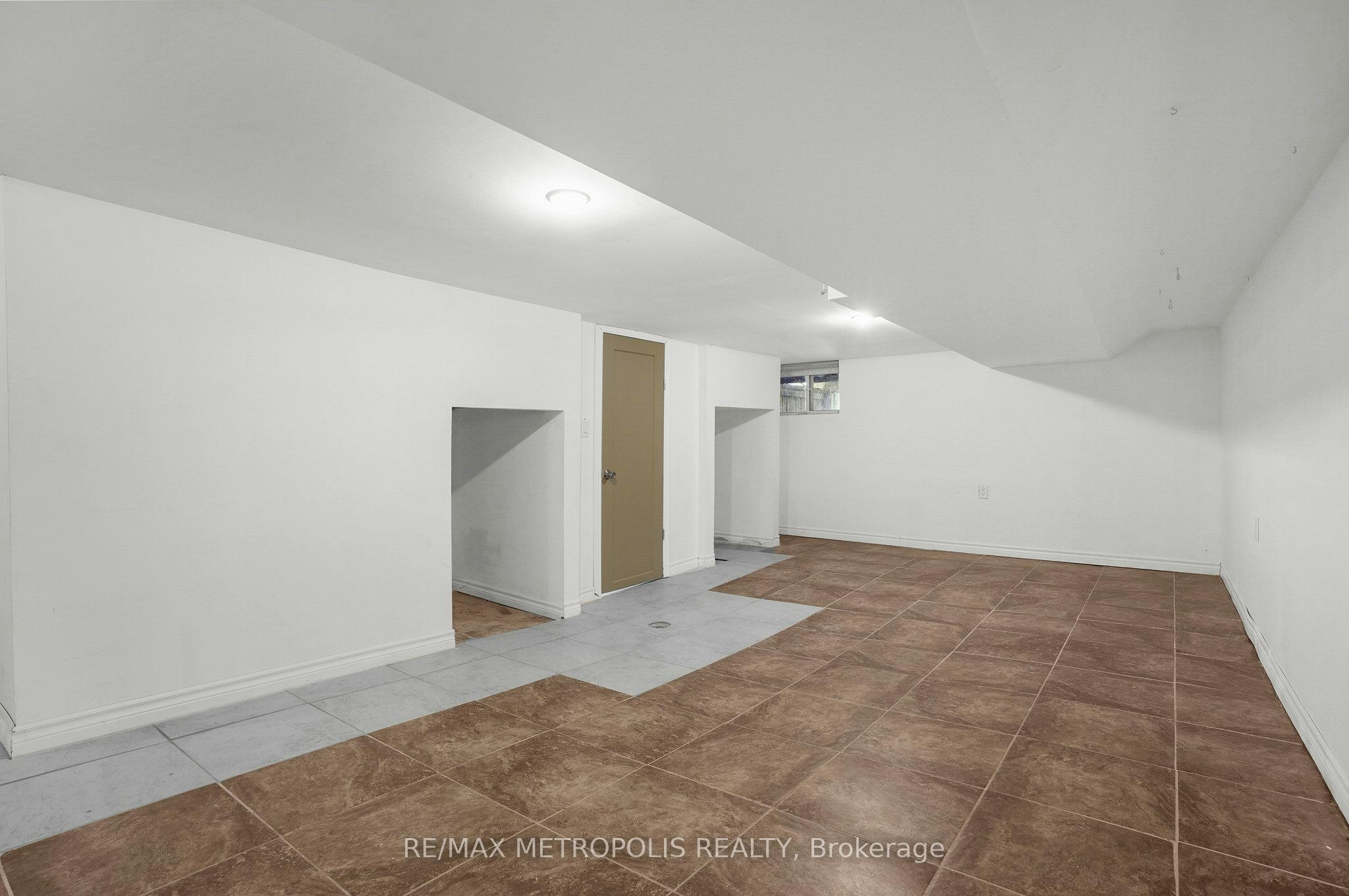 201 Bay Street N, Hamilton, ON, L8R 2R1 - 27