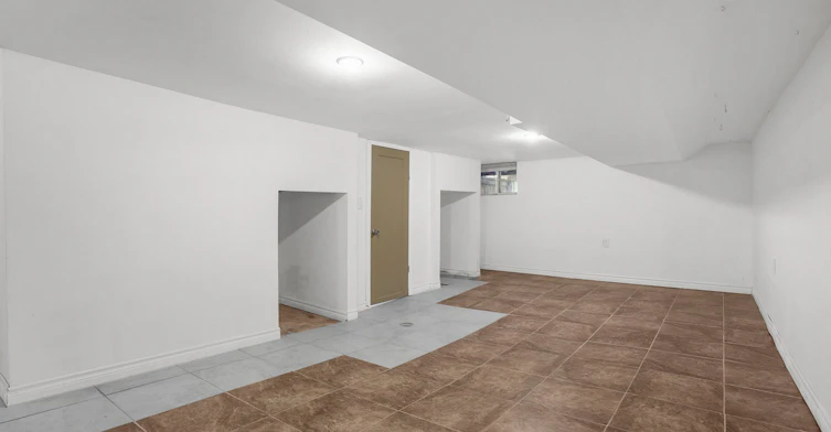 201 Bay Street N, Hamilton, ON, L8R 2R1 - 27