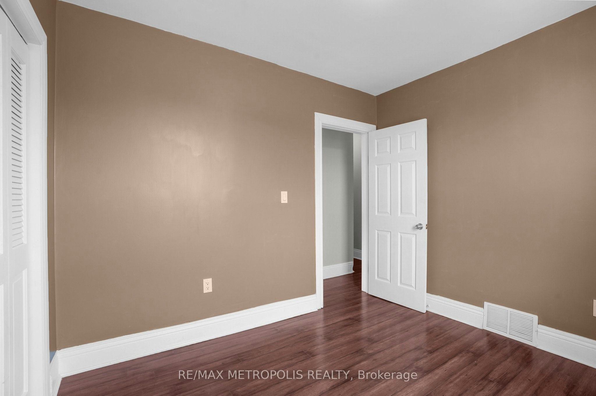 201 Bay Street N, Hamilton, ON, L8R 2R1 - 12
