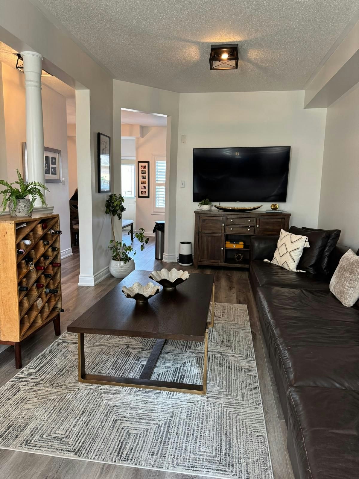 76 Easthampton Road, Hamilton, ON, L8E 6C4 4