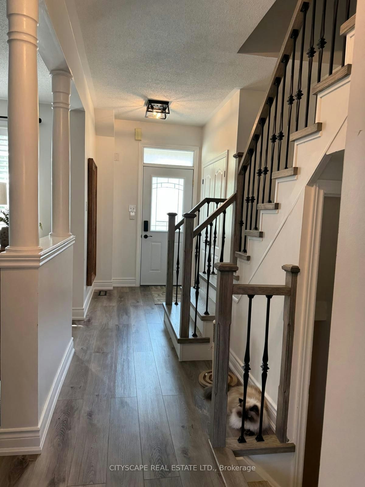76 Easthampton Road, Hamilton, ON, L8E 6C4 2