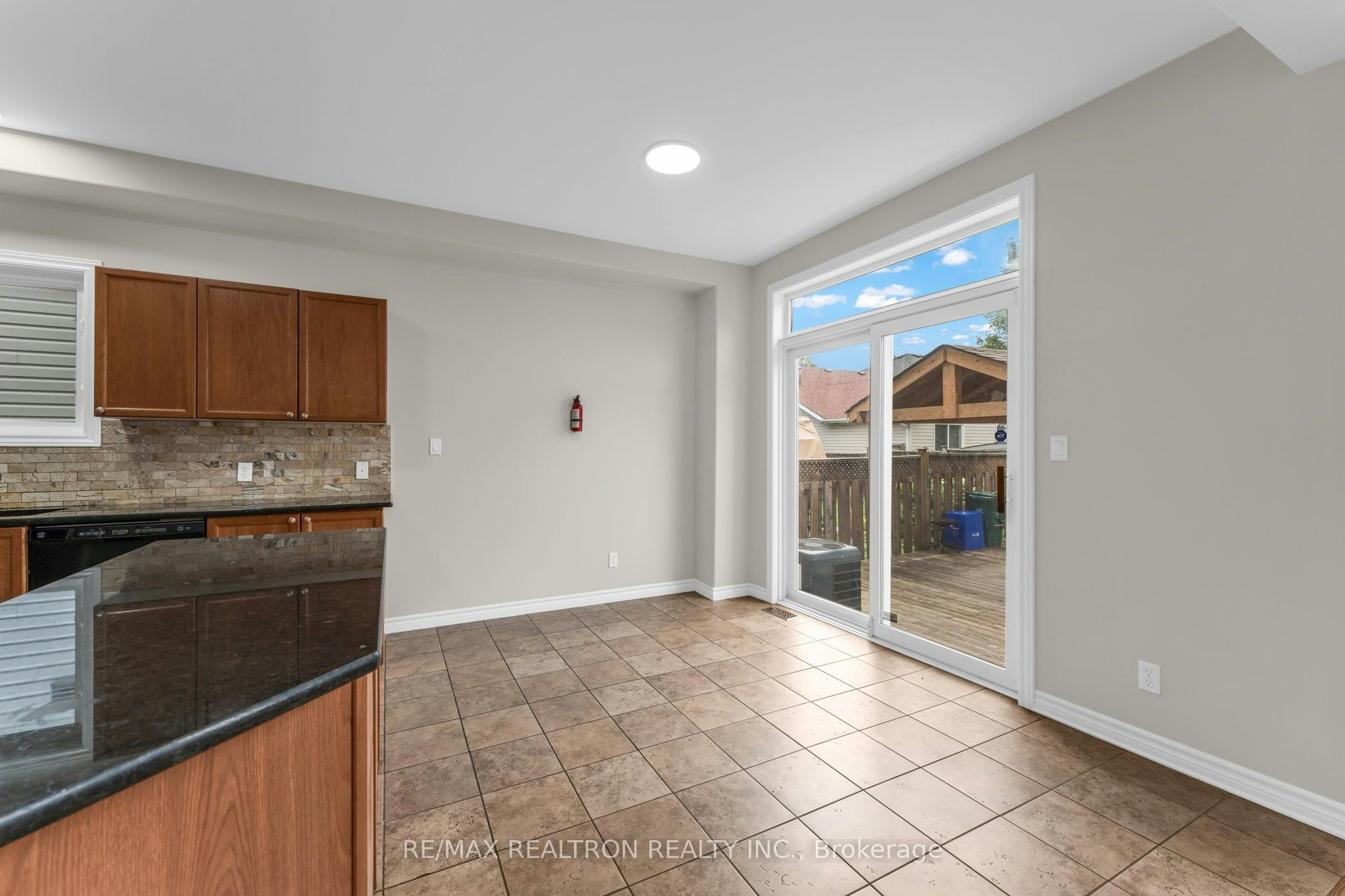 1422 Stoneridge Drive, Kingston, ON, K7M 9H5 - 15