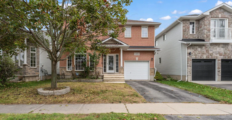 1422 Stoneridge Drive, Kingston, ON, K7M 9H5