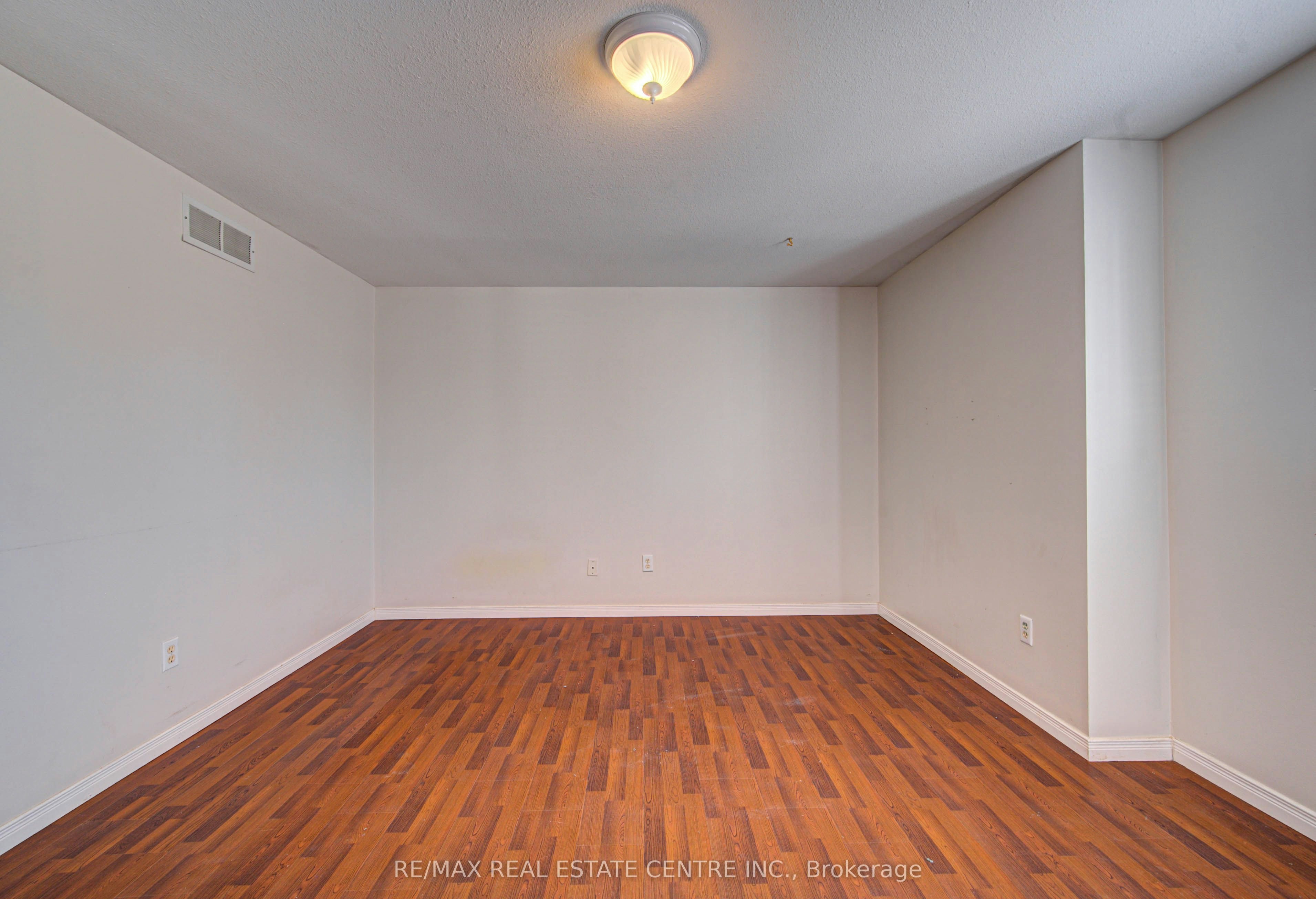 155 Highbrook Street, Kitchener, ON, N2E 3P5 - 34
