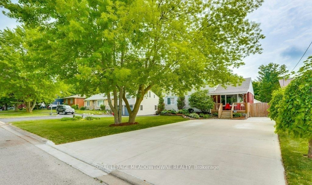 BSMT-1018 Willow Drive, London, ON, N6E 1P3