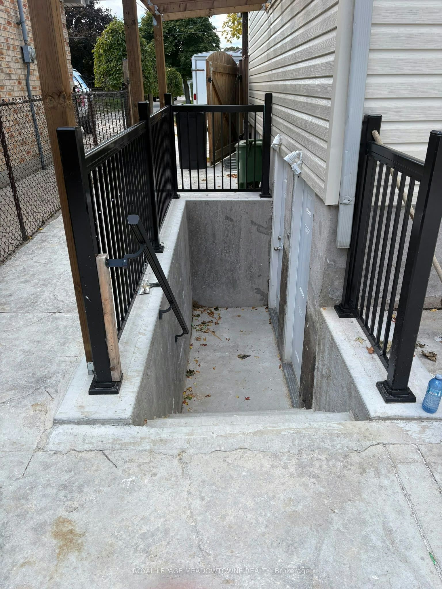 BSMT-1018 Willow Drive, London, ON, N6E 1P3 - 3