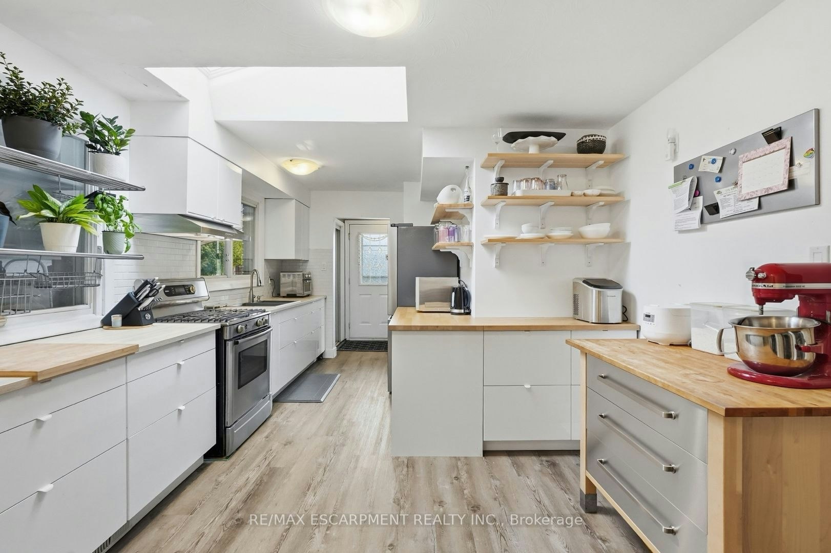 19 Ellingwood Avenue - 3