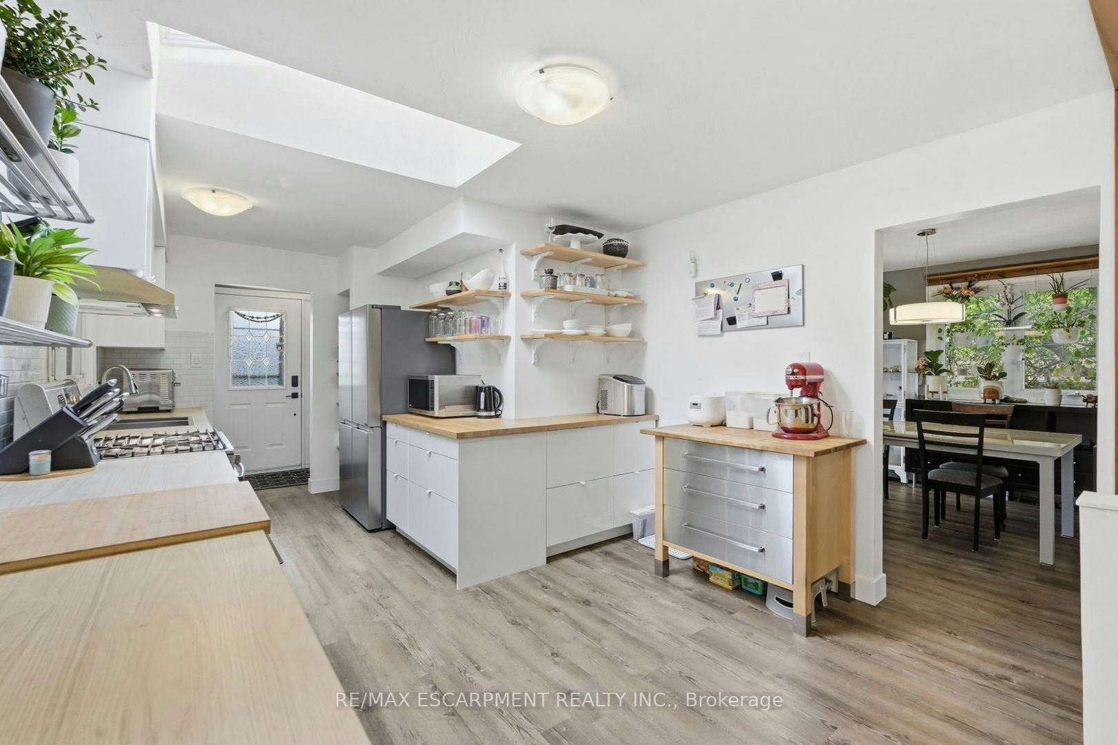 19 Ellingwood Avenue - 2