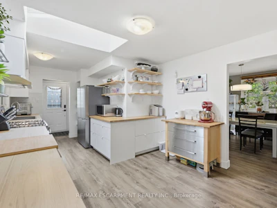 19 Ellingwood Avenue - 2