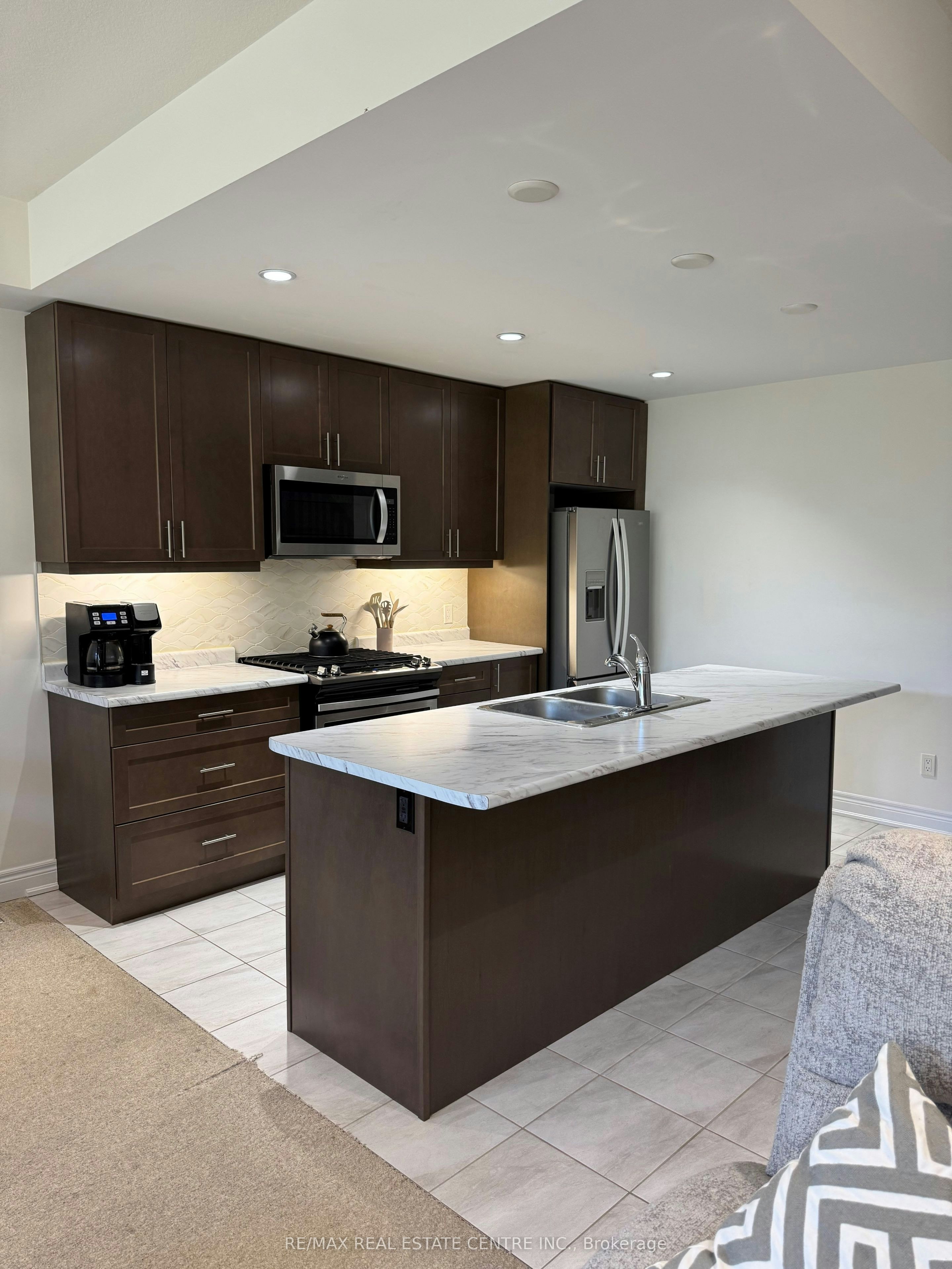 54-77 Diana Avenue, Brantford, ON, N3T 0R6 - 3